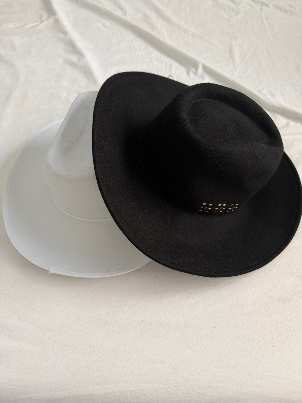 Black and white Wool Wide-Brim Fedora Hats